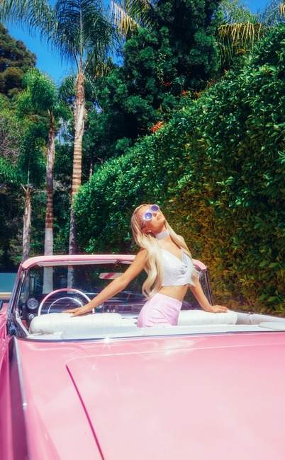 ESC: Paris Hilton x Boohoo